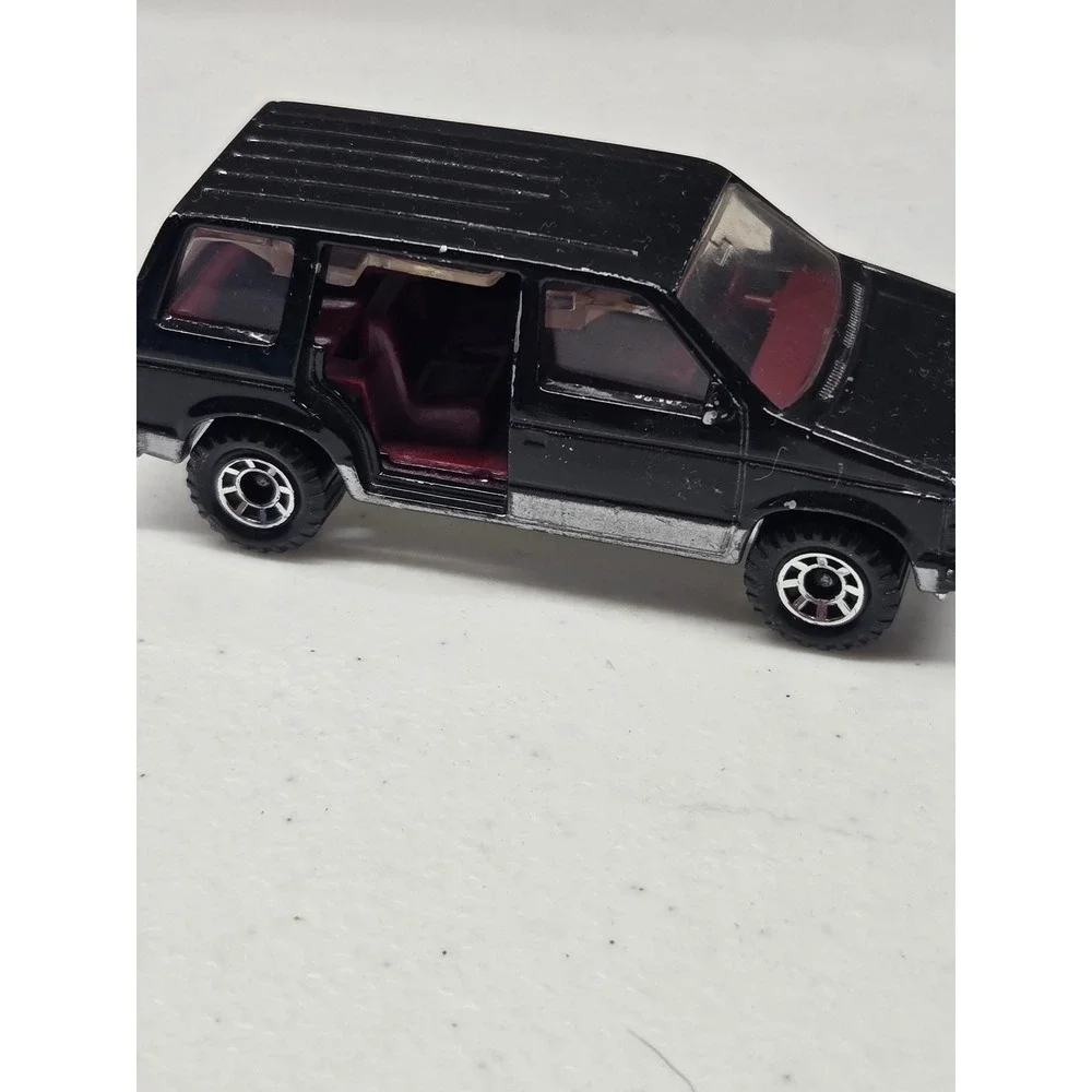Vintage Matchbox 1984 Dodge‎ Caravan Black 1:60 Diecast Car Made in England 1983